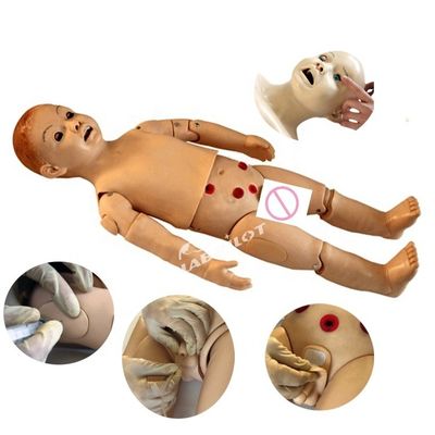 Soins pédiatriques Enfants d'un an Soins infirmiers et RCR Manikine pour la formation de sauvetage