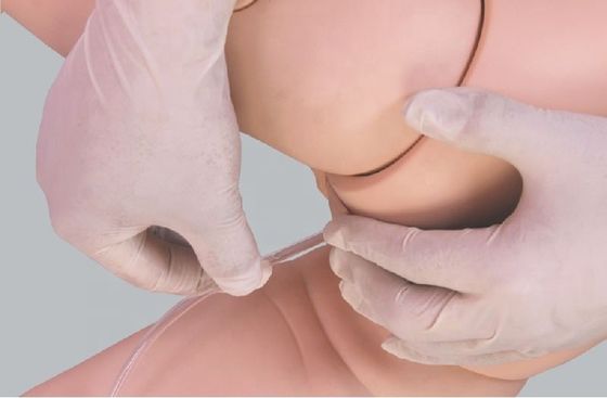 Manuque de soins infirmiers en PVC avancé de 3 ans pour la formation pédiatrique