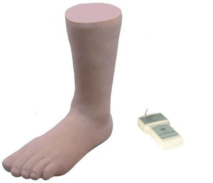 Modèle d'entraînement à l'injection réaliste de mannequin de simulation humaine avec boîte de contrôle